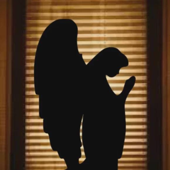 Angel Kneeling Christmas Window Cling Decal – Large, Reusable & Durable